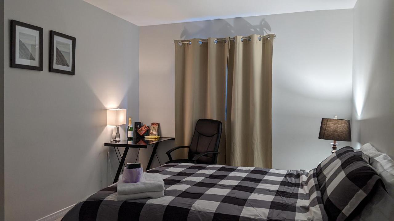 The Warm Welcome Suite Thorold Екстериор снимка